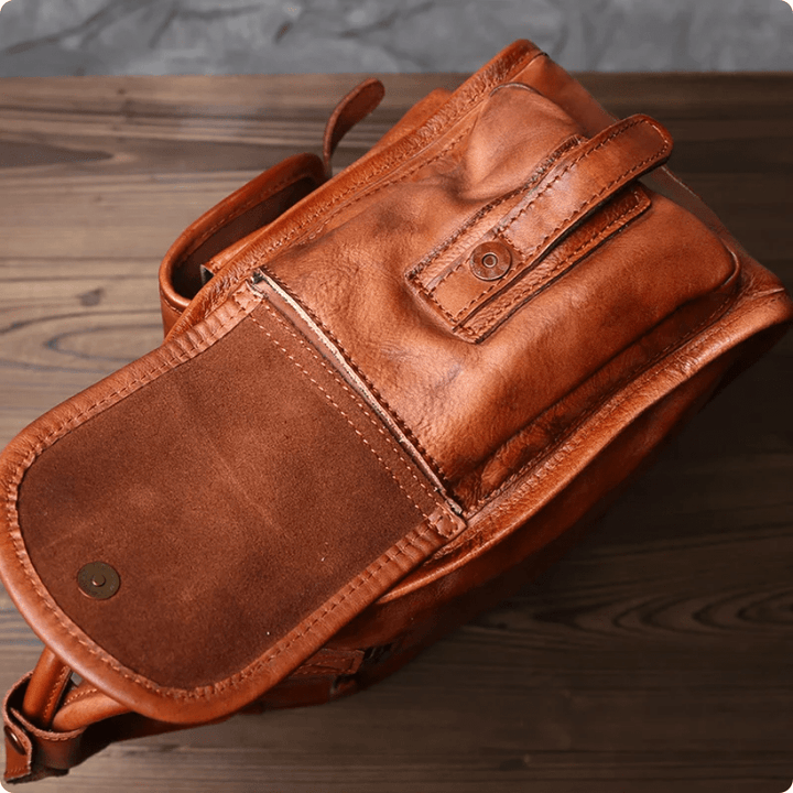 The Commander Sports Bag